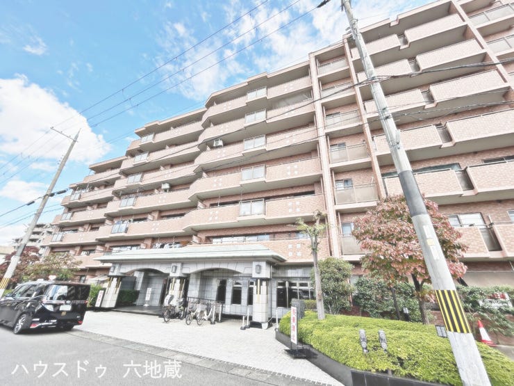 【外観】
外観写真です♪