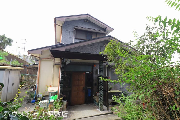 【外観写真】
弊社にて無料でリフォーム見積もり致します。ワンストップサービスで物件の購入からリフォーム工事まで弊社にお任せ下さい。