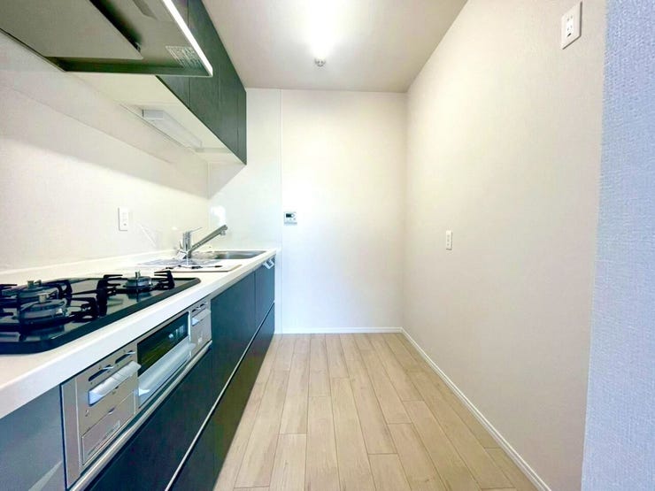 ゆとりのあるキッチンスペースです