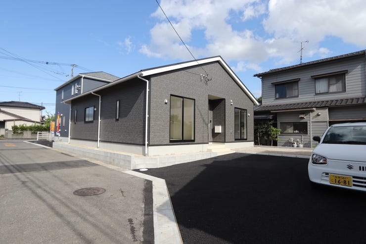 【外観】
【佐賀市開成6丁目 1号棟】