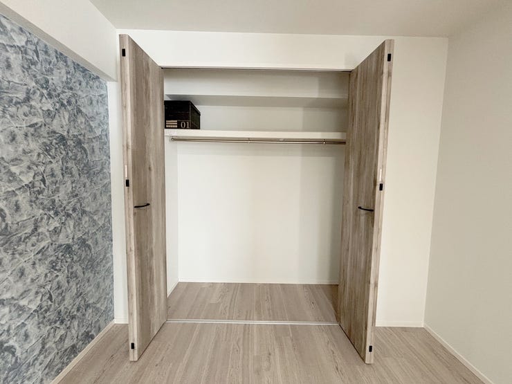 洋室6帖 クローゼット