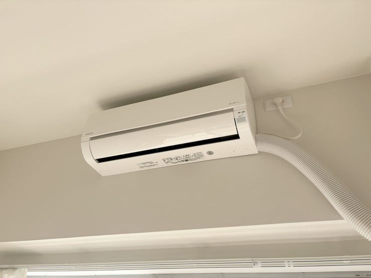 リビング エアコン