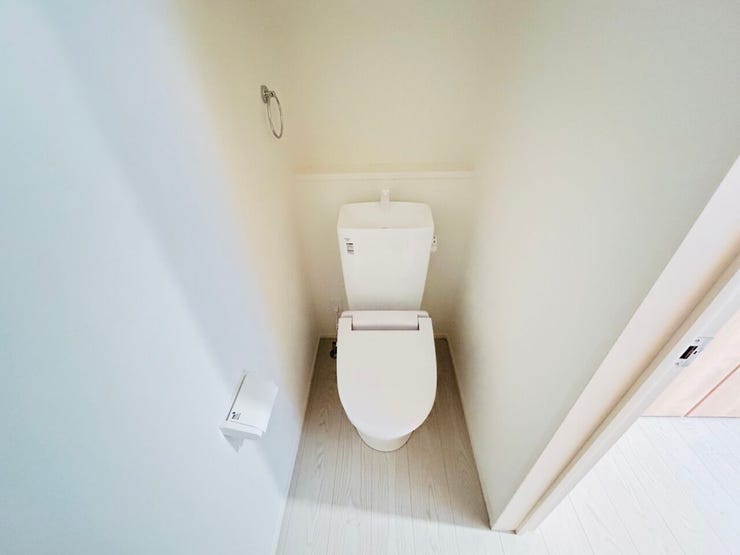 ◇2階の温水洗浄トイレ☆