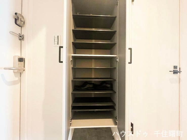 ◆室内見学可能◆
お気軽にお問合せください。