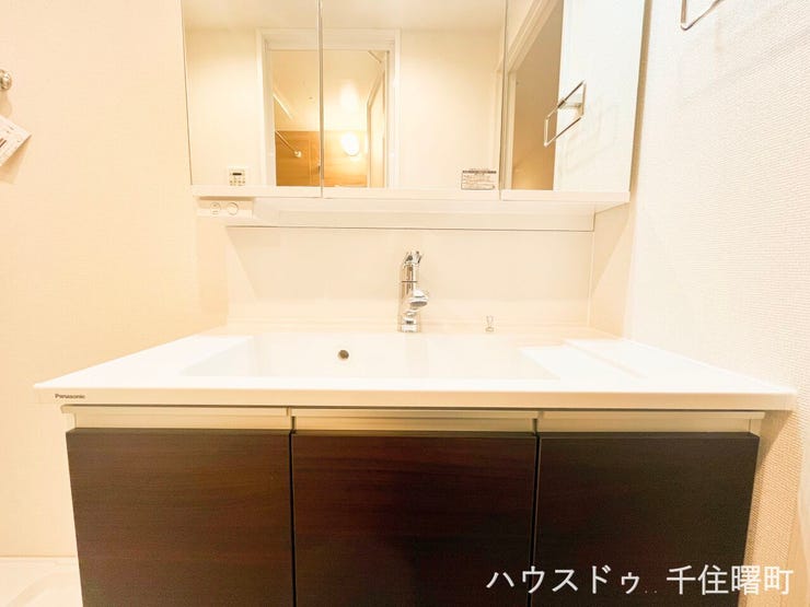 ◆室内見学可能◆
お気軽にお問合せください。