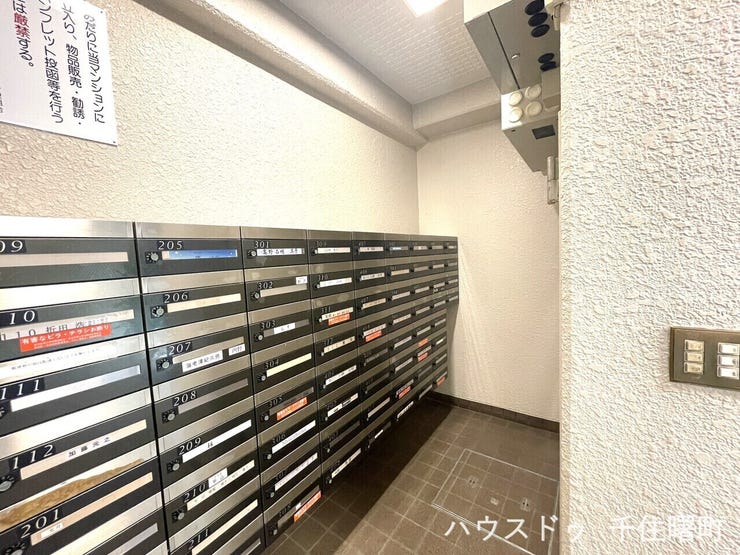 ◆室内見学可能◆
お気軽にお問合せください。