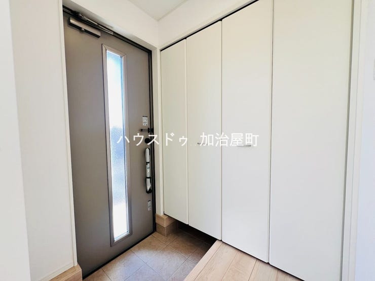 オプションでフロアコーティング、珪藻壁施工、エアコン設置、カーテンレール取付等ご相談可能です♪