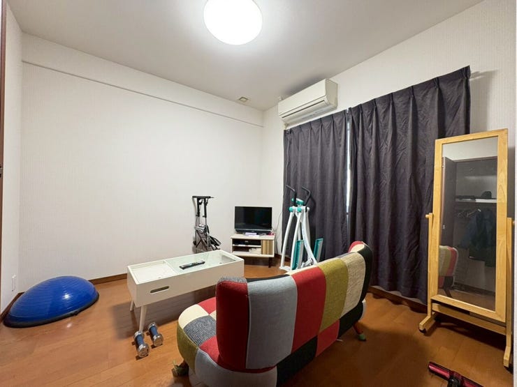 洋室2部屋で個室をしっかり確保♪それぞれ収納もあります!