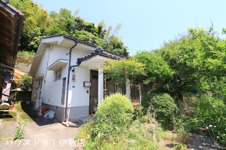 【外観写真】
平屋建てでゆっくり過ごせます。
