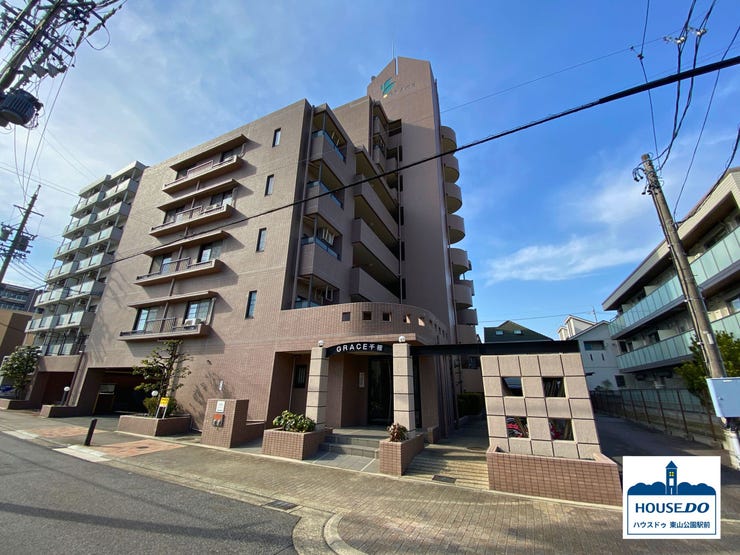 【外観】
東山線・桜通線「今池駅」まで徒歩約13分。
JR中央線「千種駅」まで徒歩約13分3路線利用可能!
小学校まで徒歩約4分・中学校まで徒歩約8分!スーパーまで徒歩約9分とファミリー層にオススメです♪