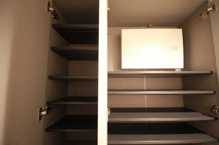 【シューズボックス】玄関には下足棚が付いており、ご家族みんなの靴もすっきりと収納できます♪