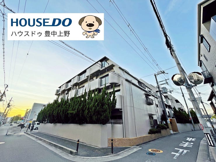 阪急宝塚線「服部天神」駅まで徒歩約6分と、通勤や通学に便利な立地!周辺にはスーパーなどの生活利便施設が揃っています♪ペットの飼育も可能(細則有)!