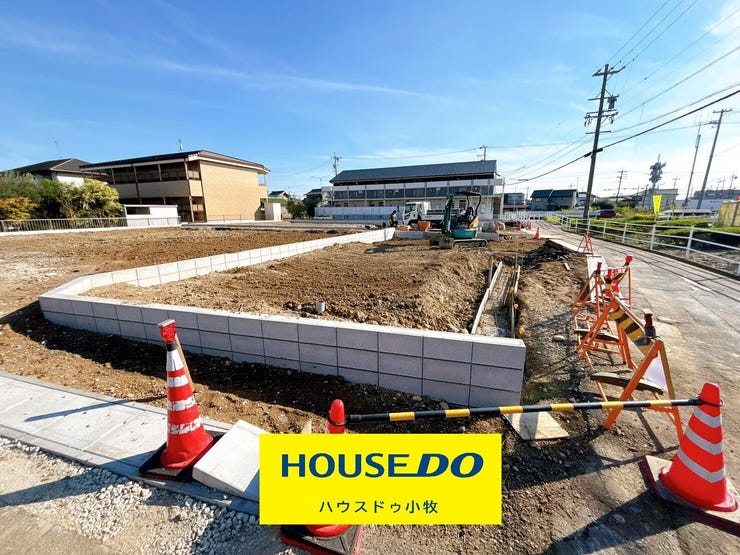 【外観】
駐車2台可能♪
耐震等級3で地震に強い家!