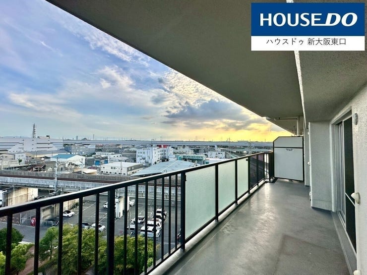 南向きのバルコニーです。