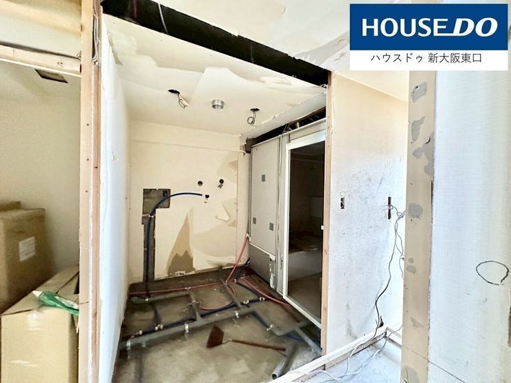 洗面所の予定です。
洗面台と洗濯パンを置いても広々してますね