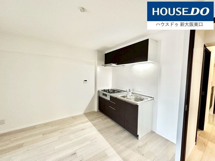 【新調】
最新型のシステムキッチンを導入