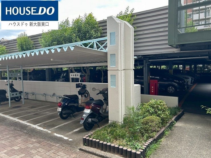 大規模マンションなので、植栽も丁寧に手入れされていますよ!