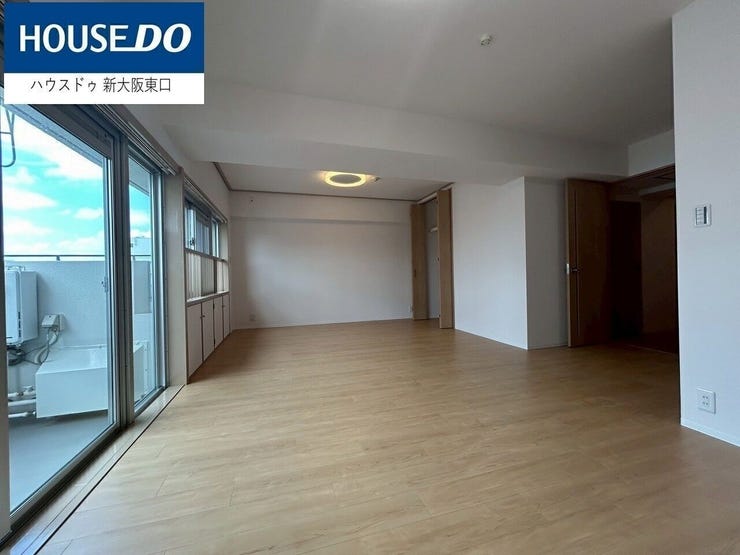 柱が少なくリビングにはたくさんの光が差し込みます!