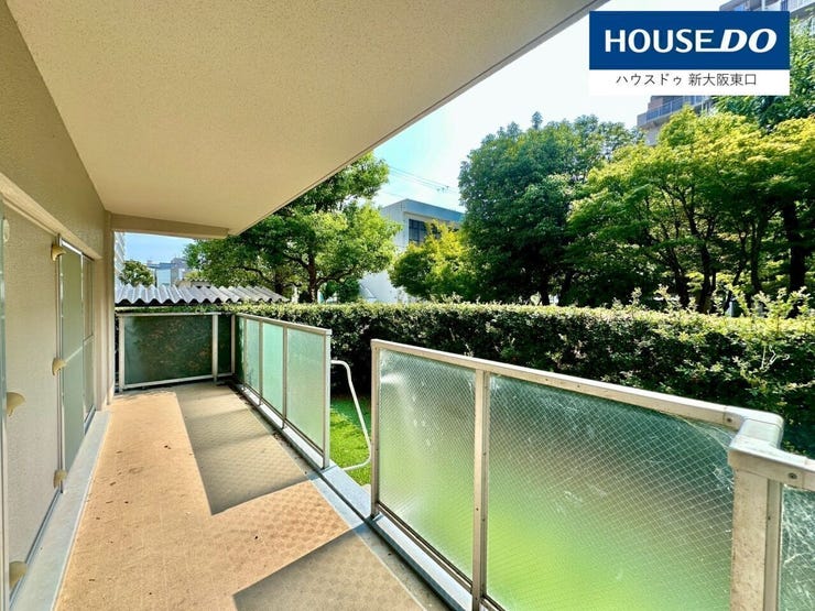 専用庭付き!
ワイドバルコニーで洗濯物も沢山干せます!