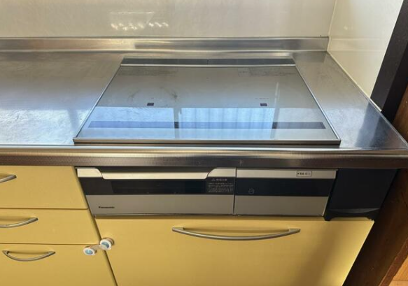 お掃除が楽!火事の心配もなし!便利なIHクッキングヒーター