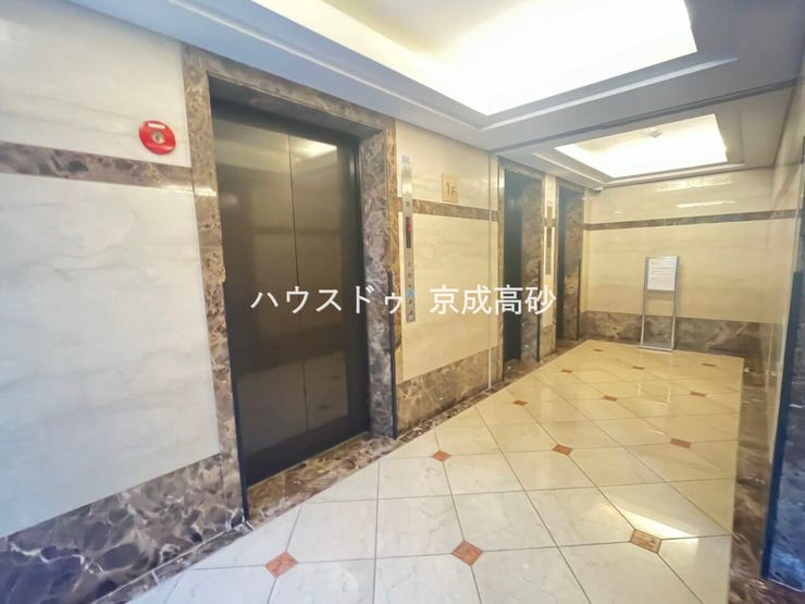 エレベーター3基