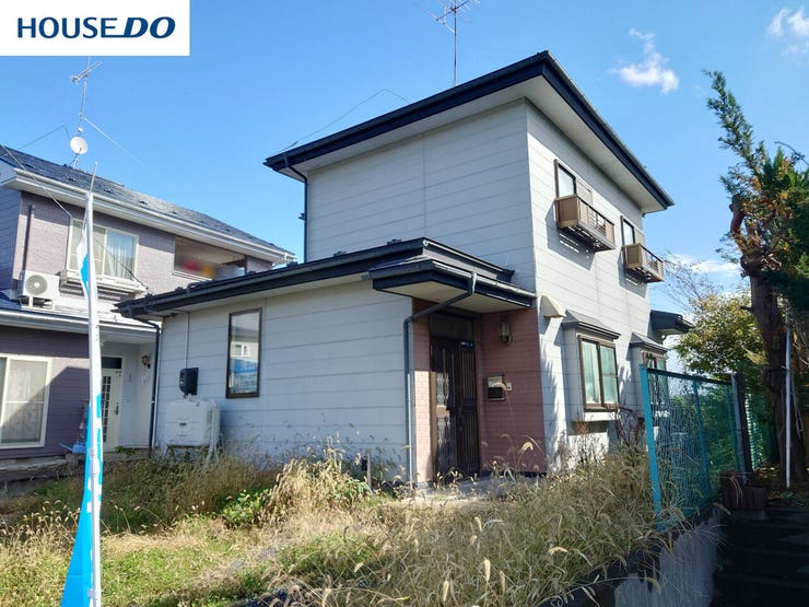 【外観】
現地(2025年10月)撮影
◎現地案内予約受付中!◎
詳細は、ハウスドゥ  八戸市庁前までお気軽にお問い合わせくださいませ♪