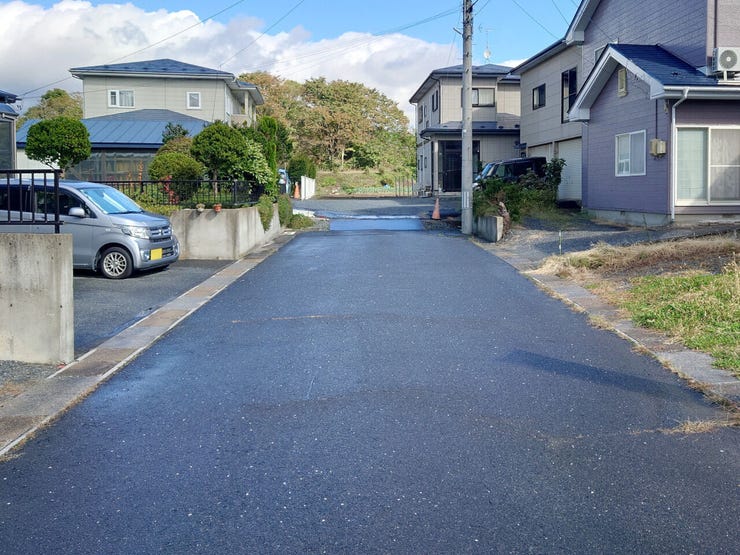 現地(2025年10月)撮影
◎現地案内予約受付中!◎
詳細は、ハウスドゥ  八戸市庁前までお気軽にお問い合わせくださいませ♪