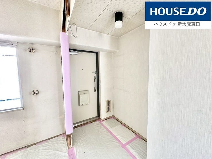 現在リフォーム中です。
もしも、ご希望がございましたらお好みの間取りや壁紙、フローリングなどに変更する事も可能です。ご相談下さい。