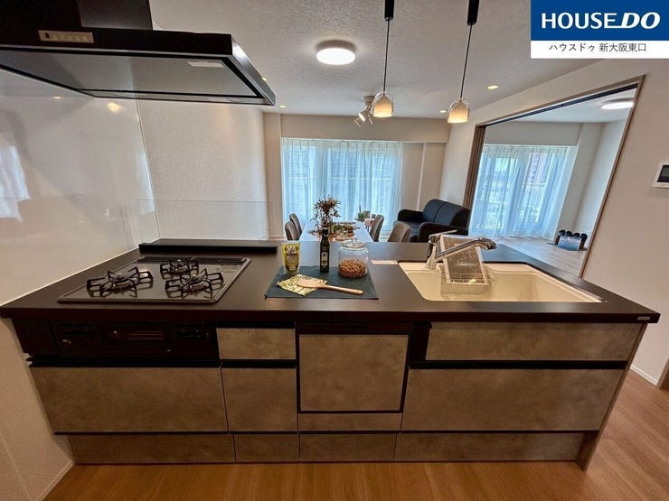 システムキッチン★
食器洗浄乾燥機付き!