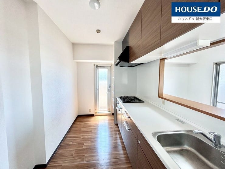 バックスペースも広く、調理台も大きいので
複数人でもお料理できます?