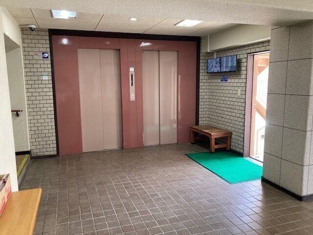 エレベーター2基