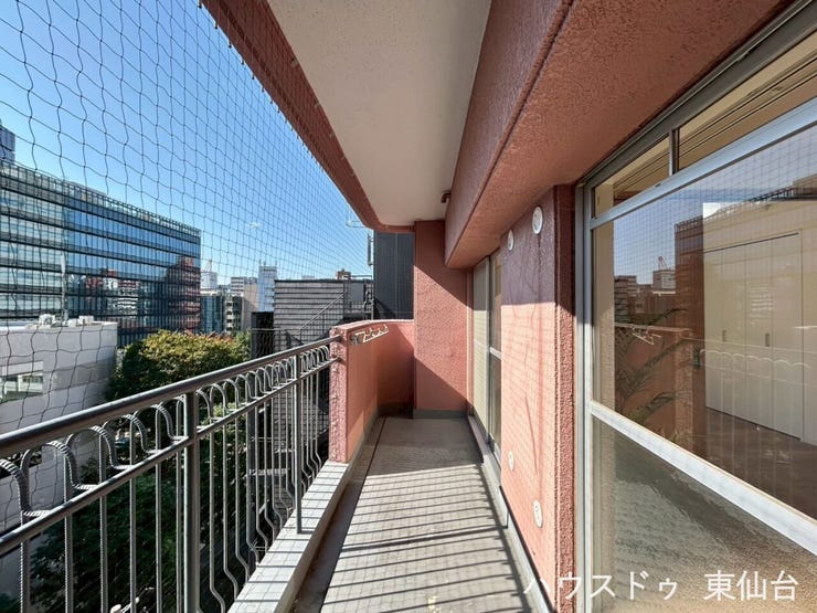 2部屋をつなぐバルコニー♪心地よい風がやってきます♪