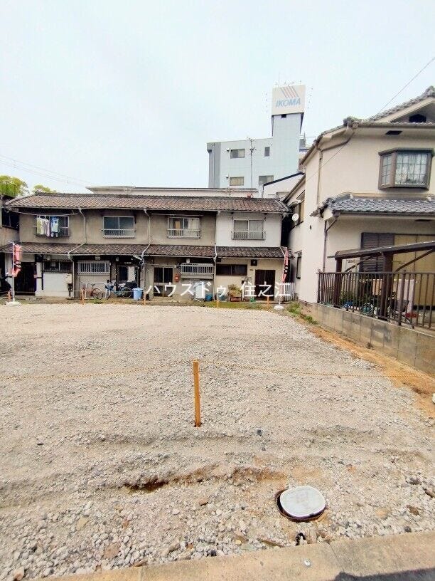 ★前面道路を含む現地写真