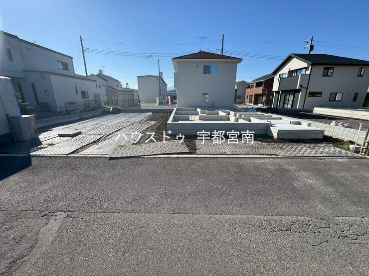 【外観】
建築中です!
ご案内は可能ですので、お気軽にお問い合わせください。