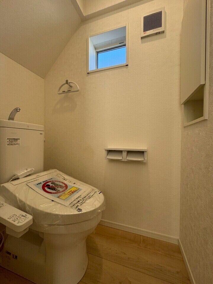 収納付きトイレ