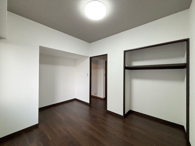 サービスルーム