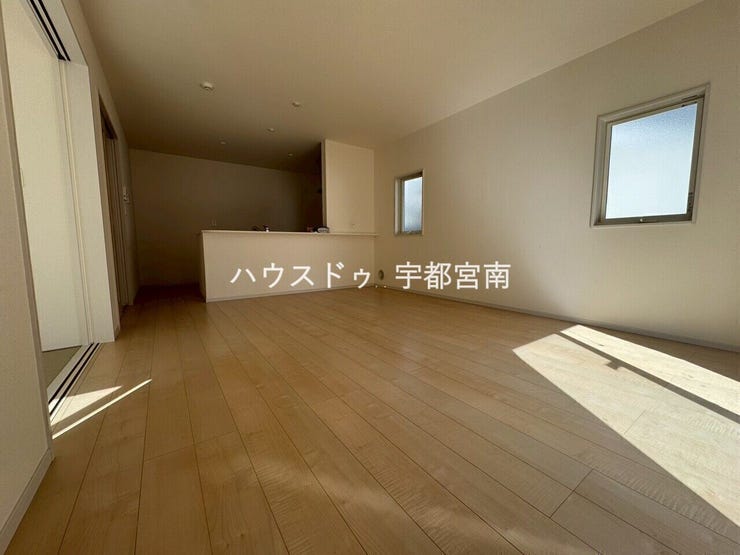 シンプルなデザインで、どんな家具もなじみますね。