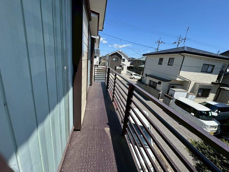 バルコニーも塗装済みです。