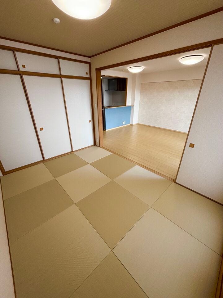 和室とリビングがつながっているので、お子様の様子もすぐに確認できます!