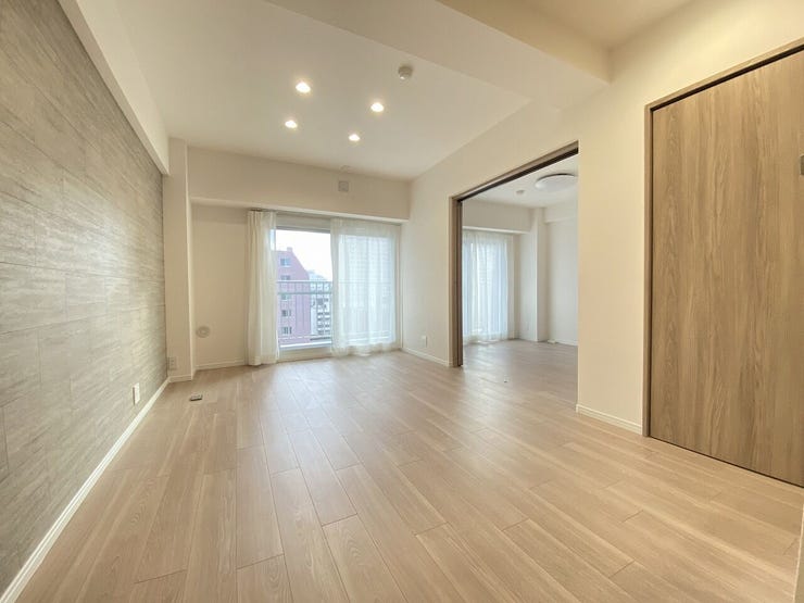 【リビングダイニング】
リビングダイニングで家族団らんをお楽しみください(^^♪