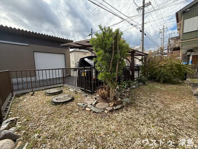 庭もございますので家庭菜園でミニトマトなどを作ってみてはいかがでしょうか。