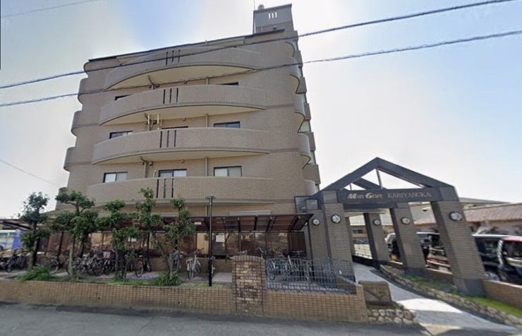 【外観】
◆名鉄 観音寺駅 徒歩約5分
◆南東向き 陽当り良好!