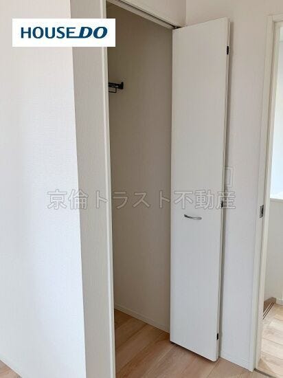 南西側洋室5.7帖 クローゼット