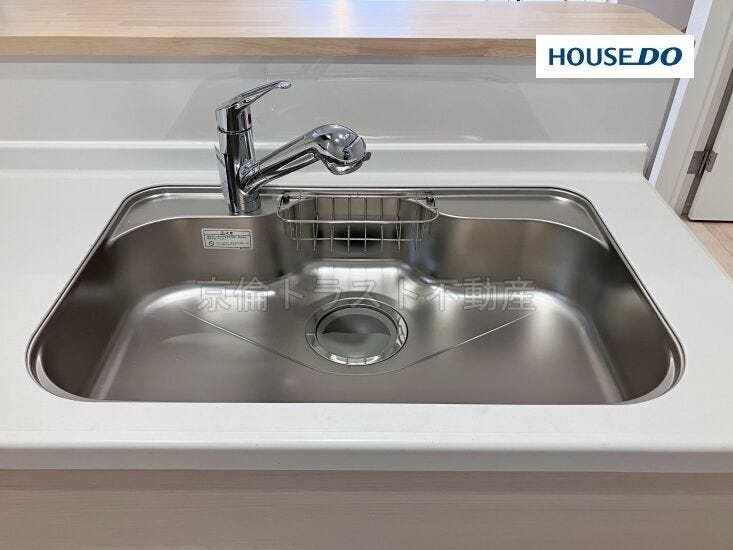 水栓と浄水器が一体のオールインワン浄水栓。