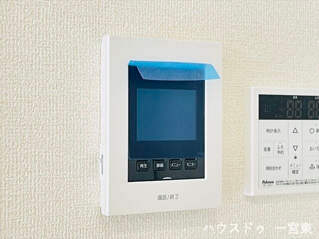 【モニター付きインターホン】