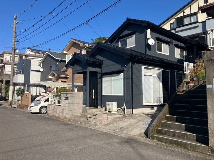 【外観】
内装・外装フルリフォーム物件!令和7年12月リフォーム完了予定!