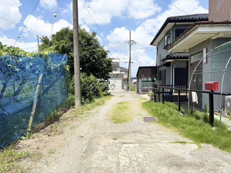 前面道路私道(位置指定道路)幅員4.0m
※持分なし・通行掘削同意書保管有