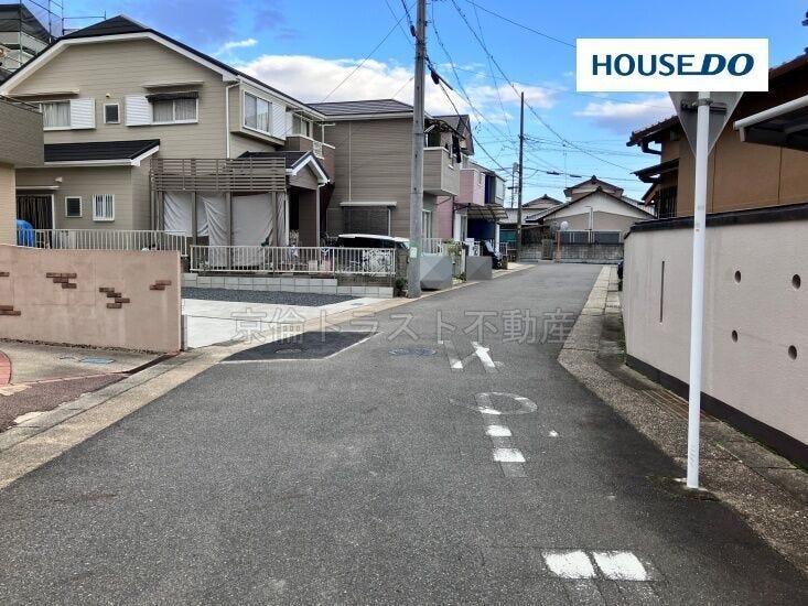 徒歩10分圏内に生活に便利な商業施設があります!