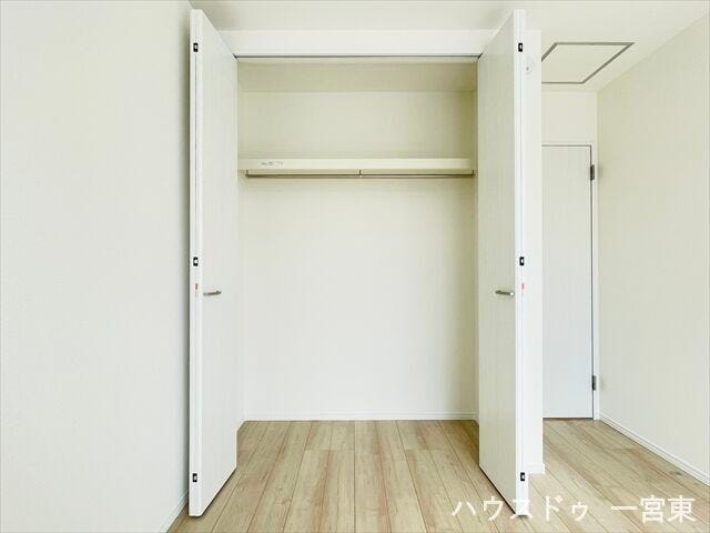 【5.2帖東洋室】収納スペース充実!お部屋を広く使えます。