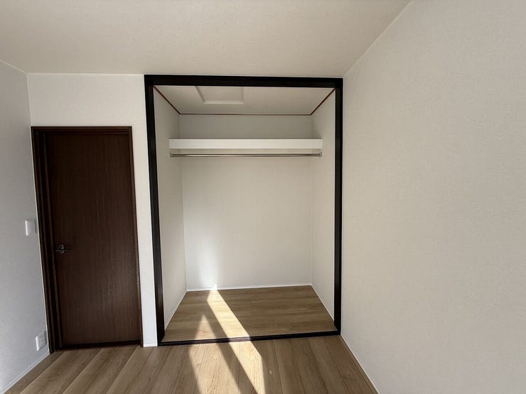 ◆収納◆
収納が充実した間取りで、荷物の多い方も安心♪